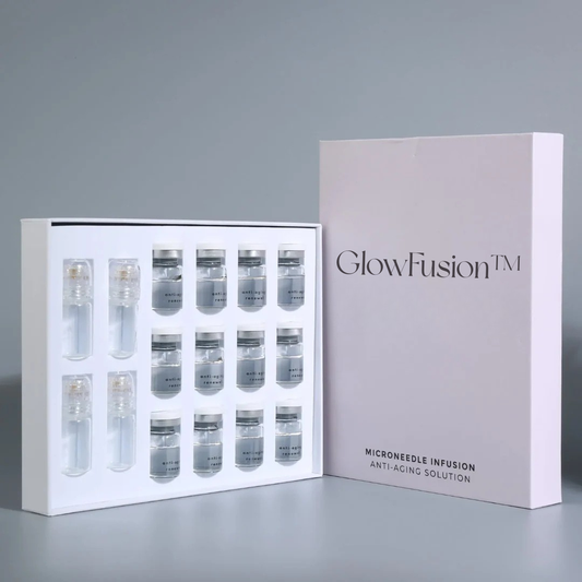 GlowFusion™ - Oplev synligt glattere og fastere hud på få minutter takket være vores innovative mikroinfusionsteknologi